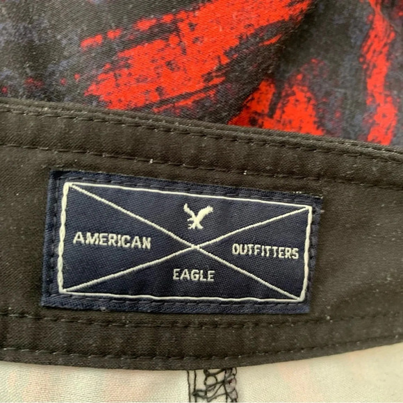 American Eagle Mens Swim Board Shorts XL  Black Red Geometric Print  Pocket‎ 9” - Picture 10 of 11